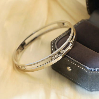 [Elowen Jewelry]Move Romane Diamond Bangle Bracelet