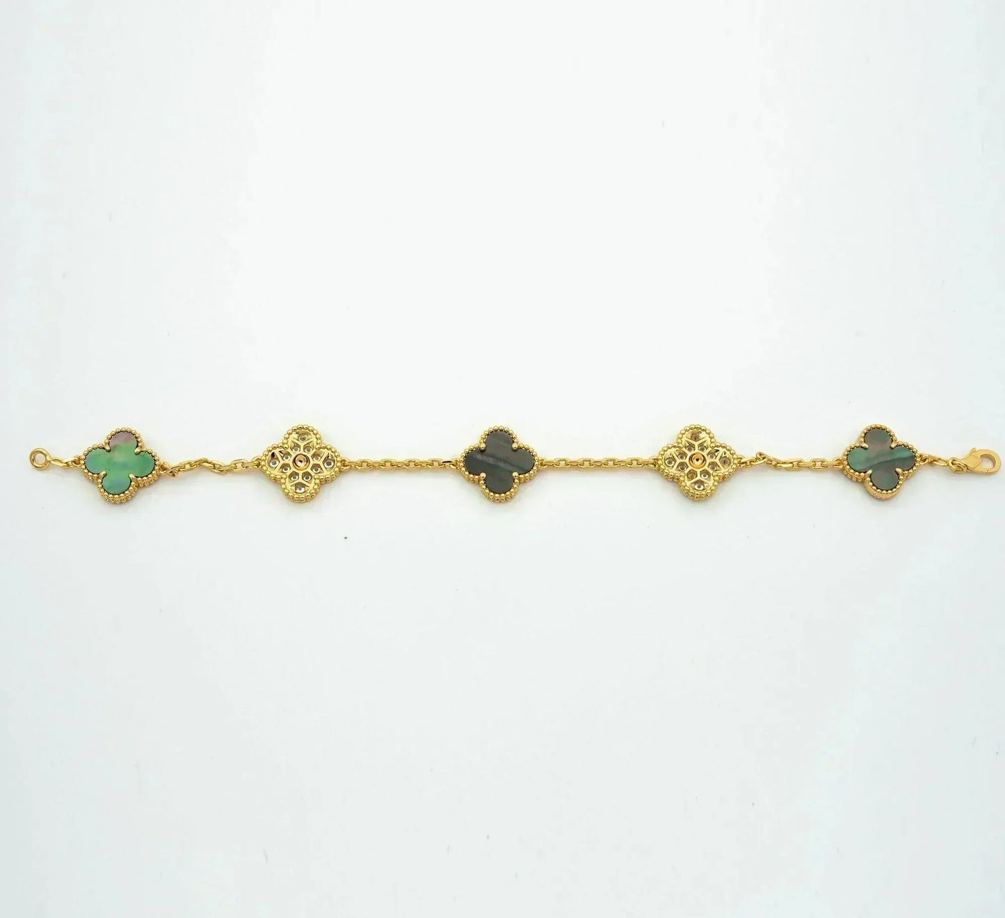 [Elowen Jewels] CLOVER 5 MOTIF GRAY MOP BRACELET COLLECTION