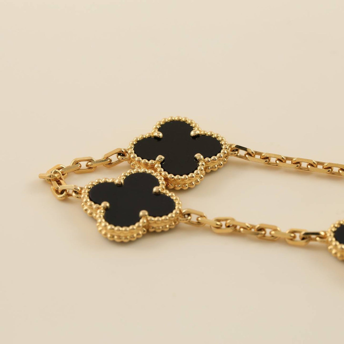 [Elowen Jewels] CLOVER 5 MOTIF ONYXS BRACELET COLLECTION