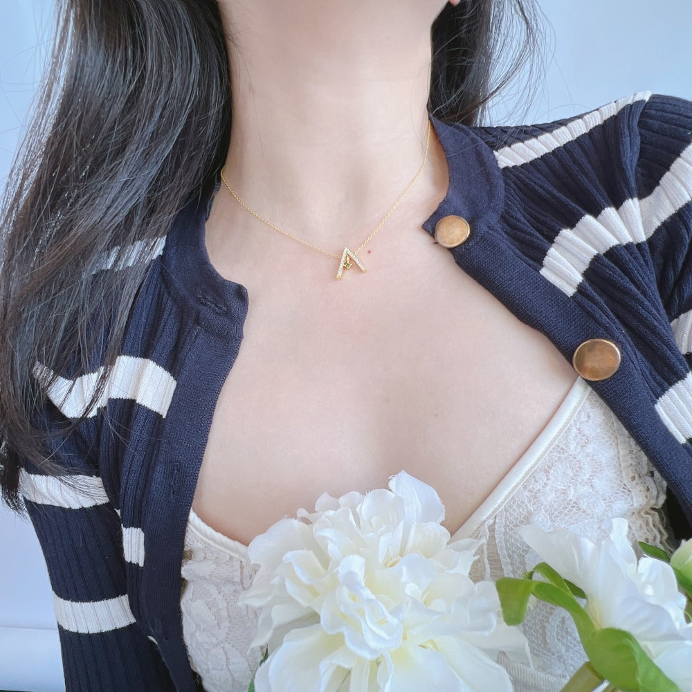[Elowen Jewels]Sparkling "A" Shape Necklace
