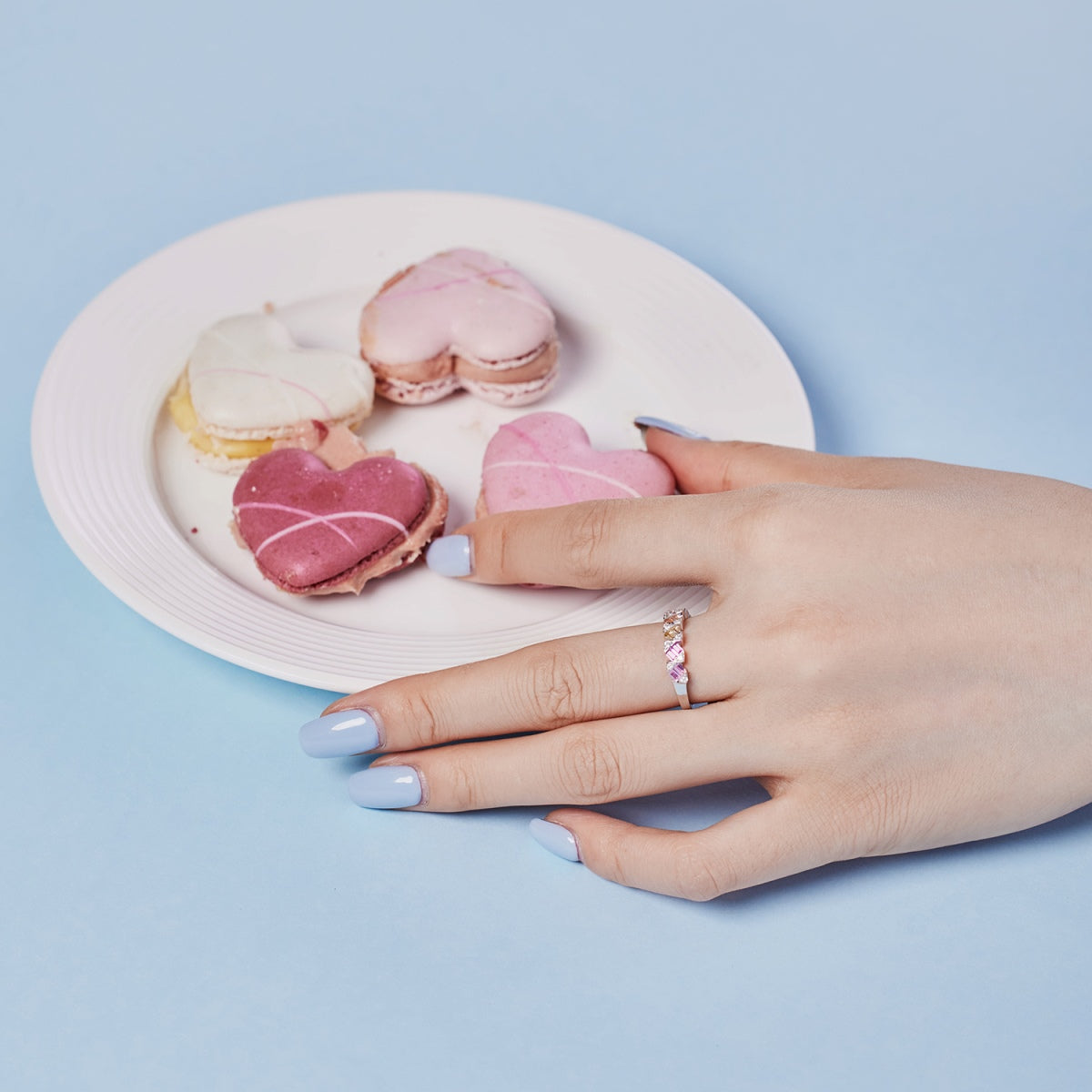 [Elowen Jewels]Delicate Vibrant Emerald Cut Daily Ring