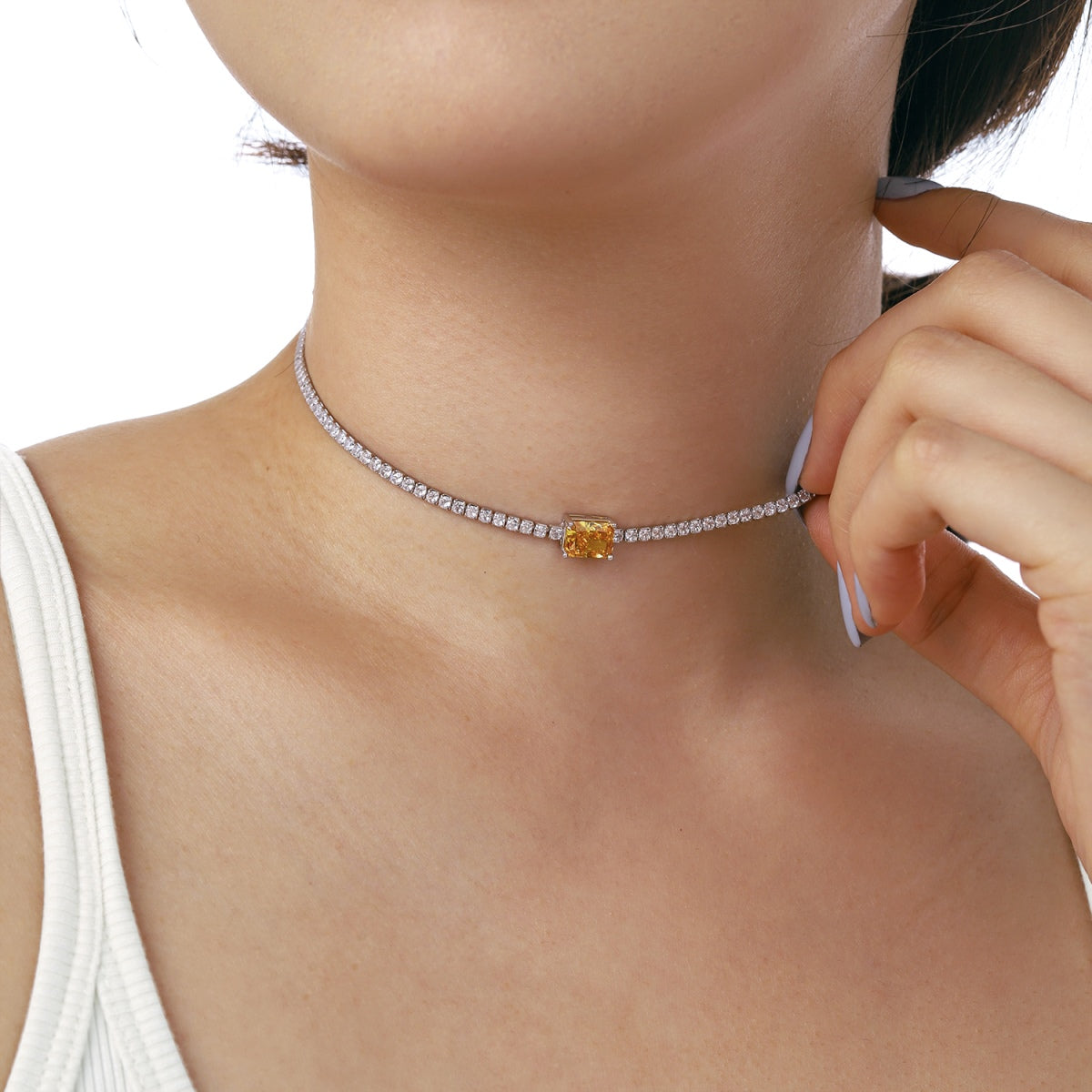 [Elowen Jewels]2.0 carat Ornate Emerald Cut Necklace