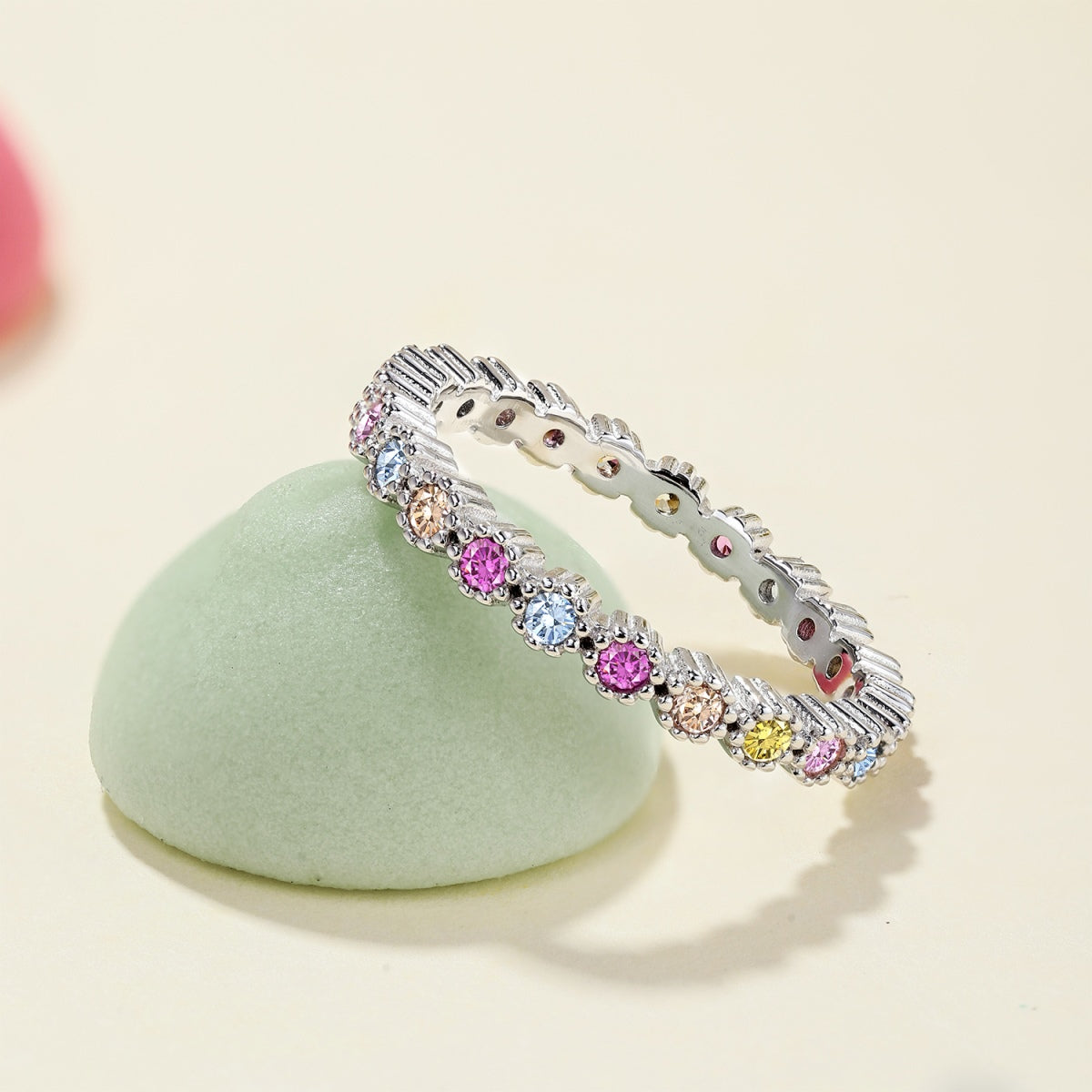 [Elowen Jewels]Unique Scintillating Round Cut Daily Ring