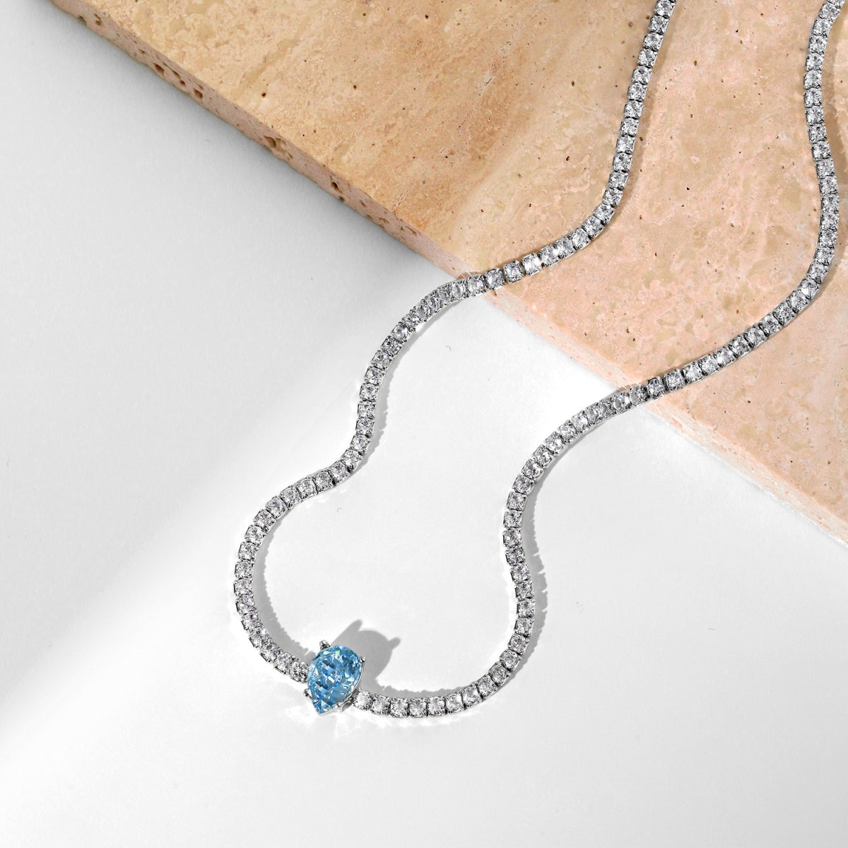 [Elowen Jewels]1.0 carat Unique Pear Cut Tennis Necklace