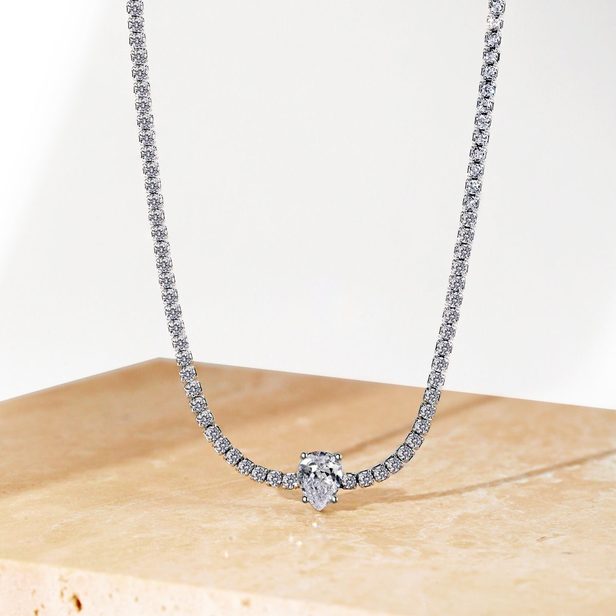 [Elowen Jewels]1.0 carat Unique Pear Cut Tennis Necklace
