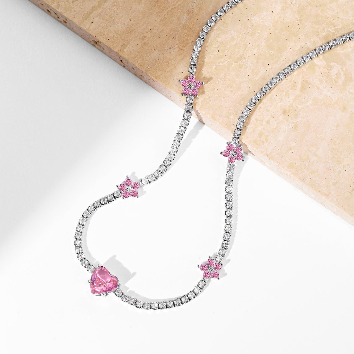[Elowen Jewels]Dazzling Pink Heart Flower Necklace