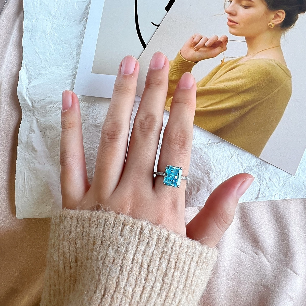 [Elowen Jewels]4.0 Carat Luxurious Engagement Ring