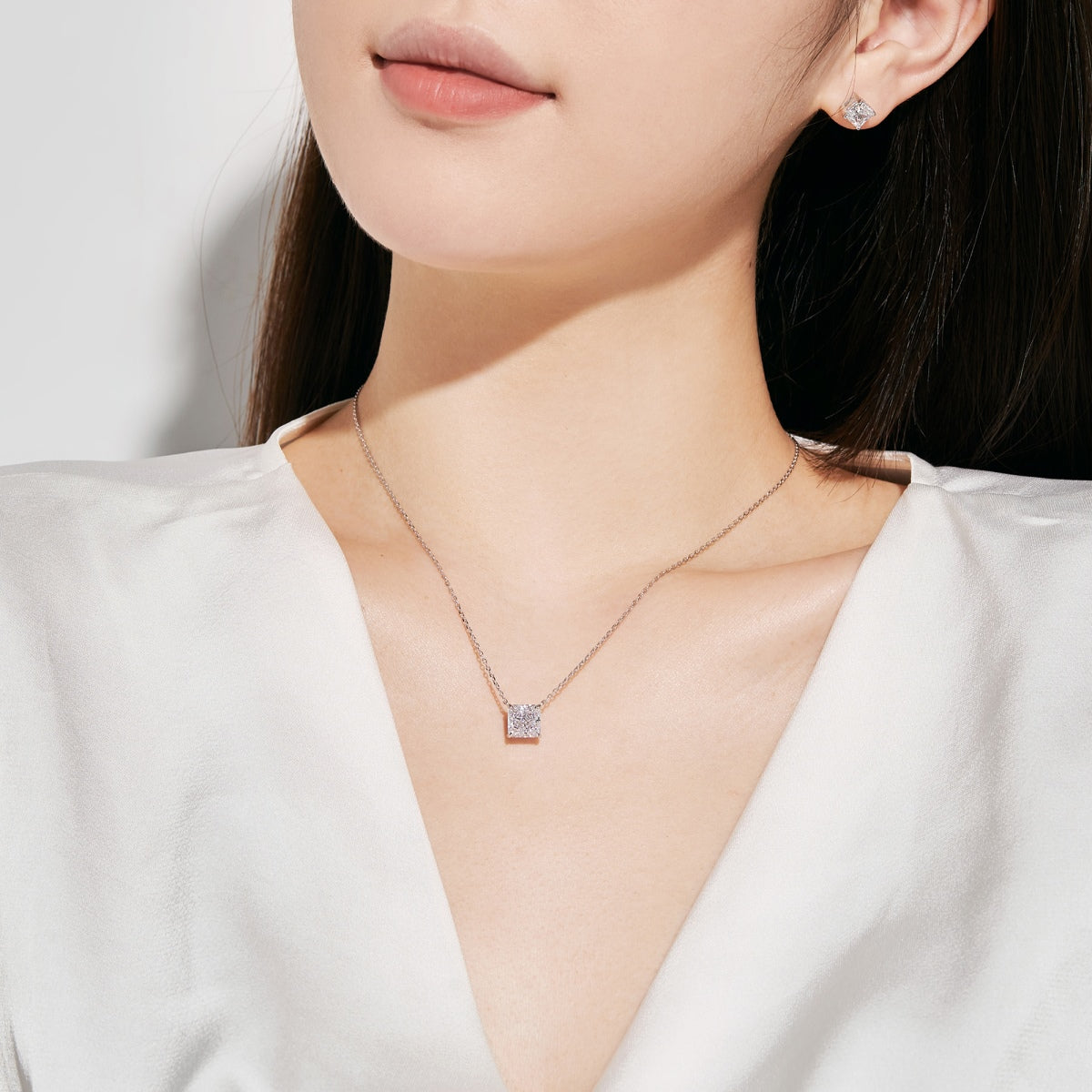[Elowen Jewels]1.0 Carat Radiant Princess Cut Wedding Earrings