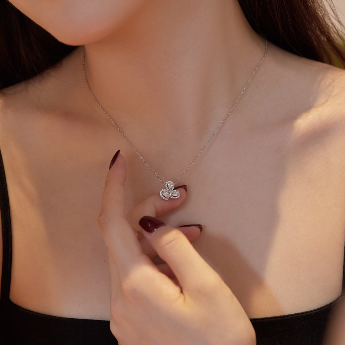 [Elowen Jewels]Elegant Flower Shape Pear Cut Necklace