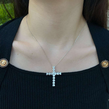 [Elowen Jewels]Radiant Cross Shape Necklace