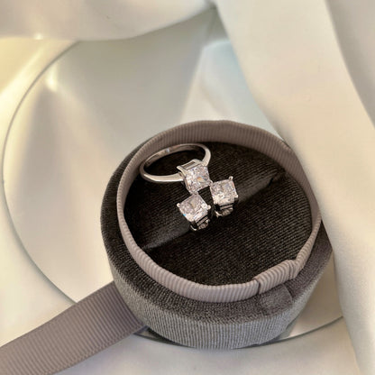 [Elowen Jewels]1.0 Carat Radiant Princess Cut Wedding Earrings