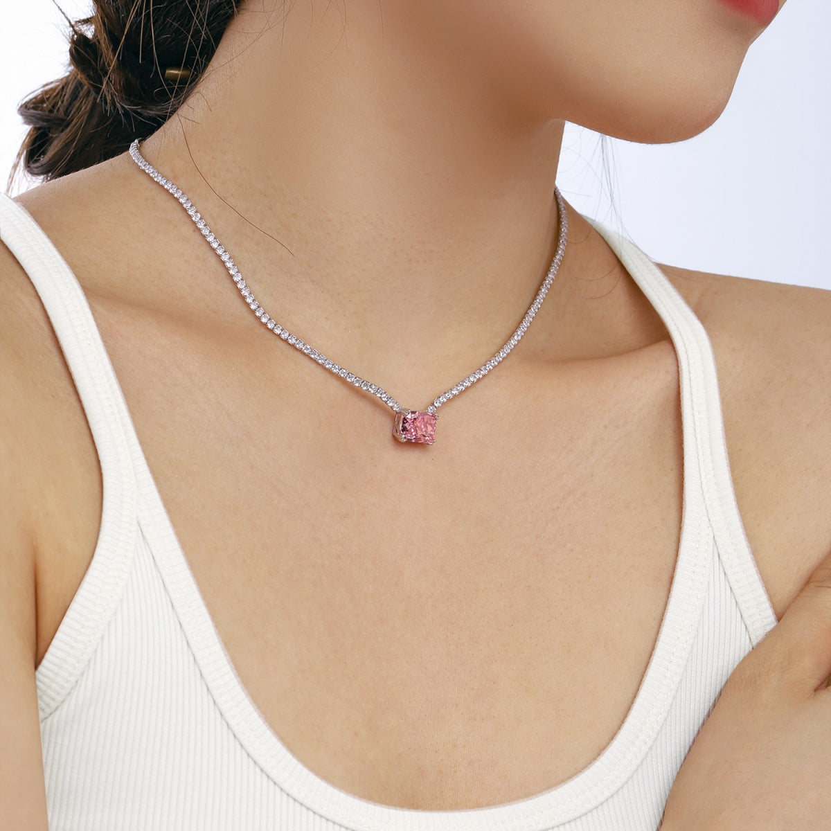 [Elowen Jewels]4.0 Carat Elegant Radiant Cut Necklace