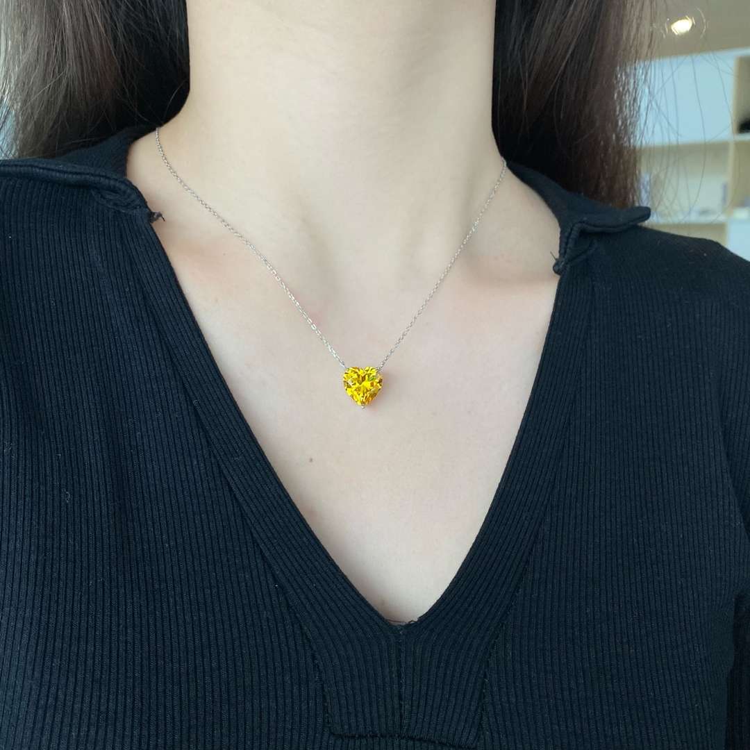[Elowen Jewels]6.0 carat Radiant Heart Shape Necklace