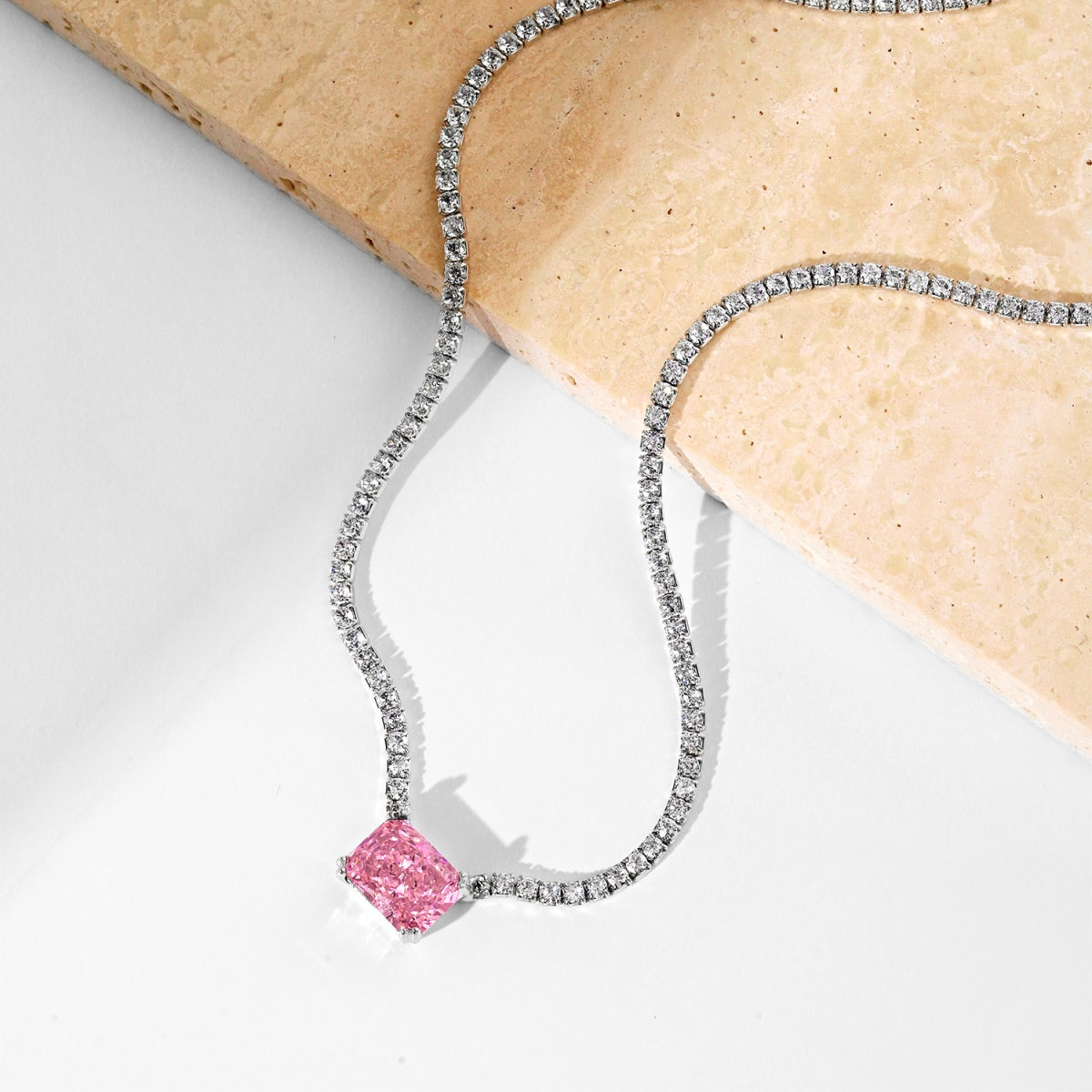 [Elowen Jewels]4.0 Carat Elegant Radiant Cut Necklace