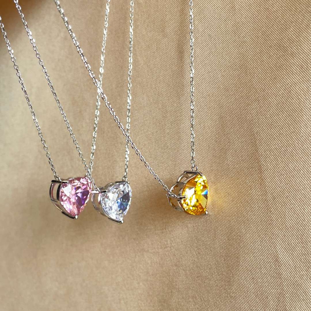 [Elowen Jewels]6.0 carat Radiant Heart Shape Necklace