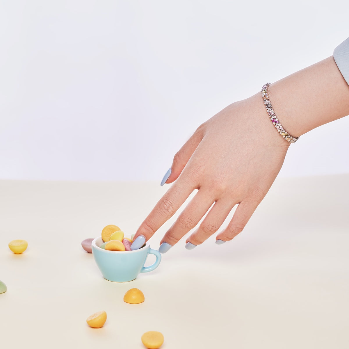 [Elowen Jewels]Dazzling Unique Multi Shape Daily Bracelet