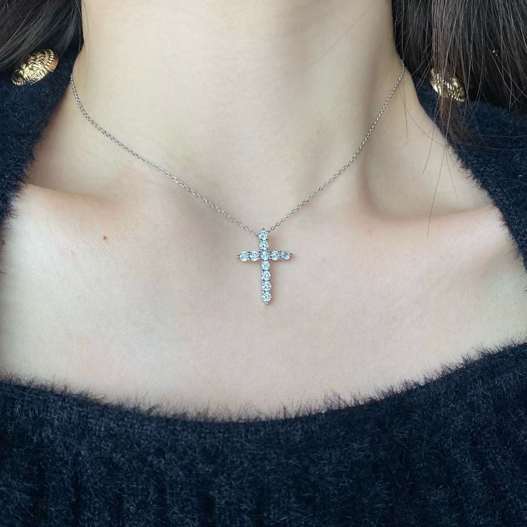 [Elowen Jewels]Unique Cross Shape Necklace
