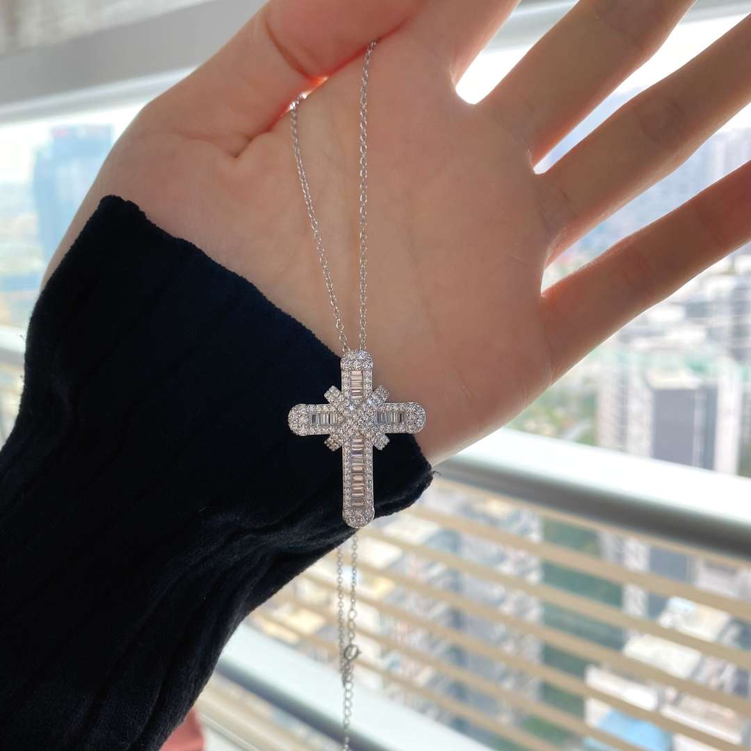 [Elowen Jewels]Gypsophila With Dimonds Necklace