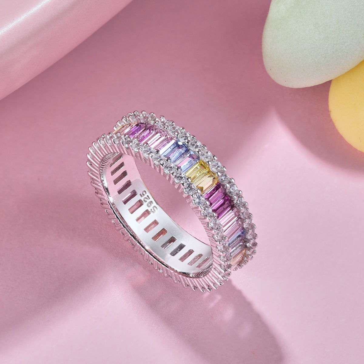 [Elowen Jewels]Dainty Kaleidoscopic Emerald Cut Daily Ring