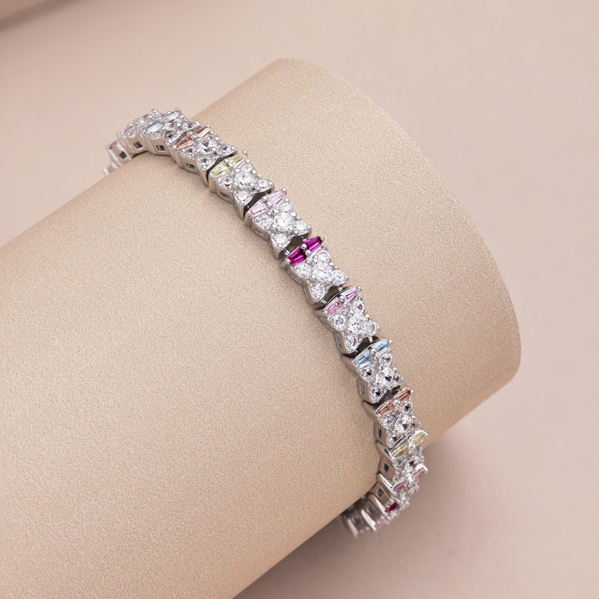 [Elowen Jewels]Unique Colorful Flower Shape Daily Bracelet