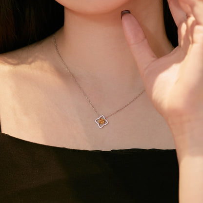 [Elowen Jewels]Exquisite Flower Shape Princess Cut Necklace