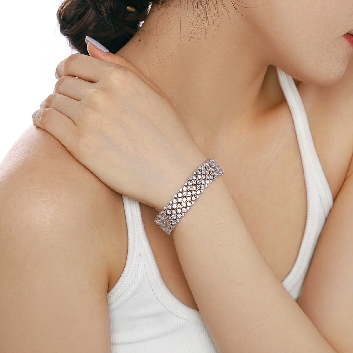 [Elowen Jewels]Ornate Elegant Round Cut Party Bracelet
