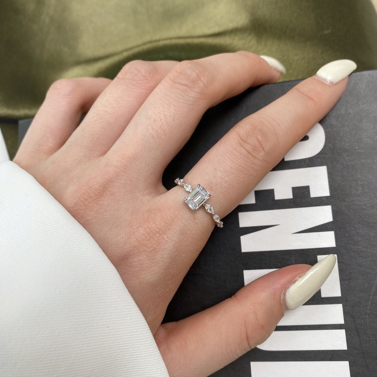 [Elowen Jewels]1.0 Carat Dainty Resplendent Radiant Cut Daily Ring
