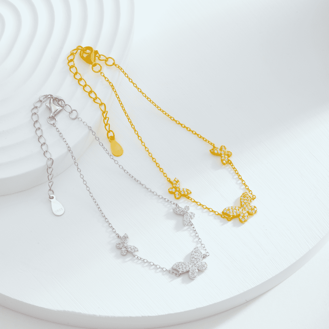 [Elowen Jewels]Delicate Butterfly Pendant Bracelet