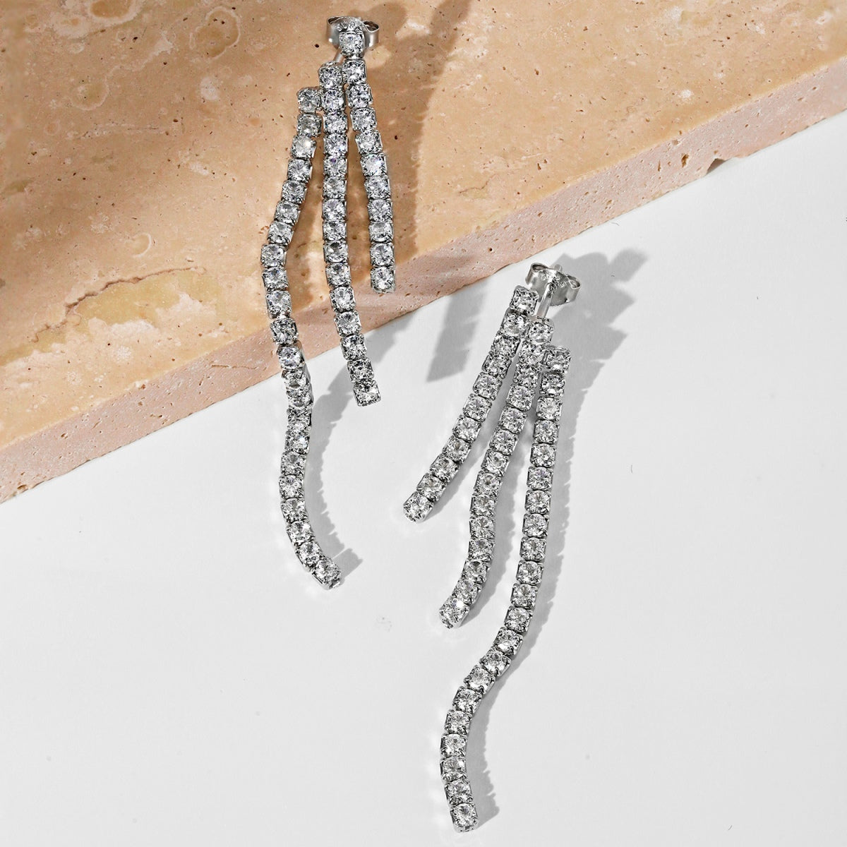 [Elowen Jewels]Luxurious Dainty Banquet Earrings
