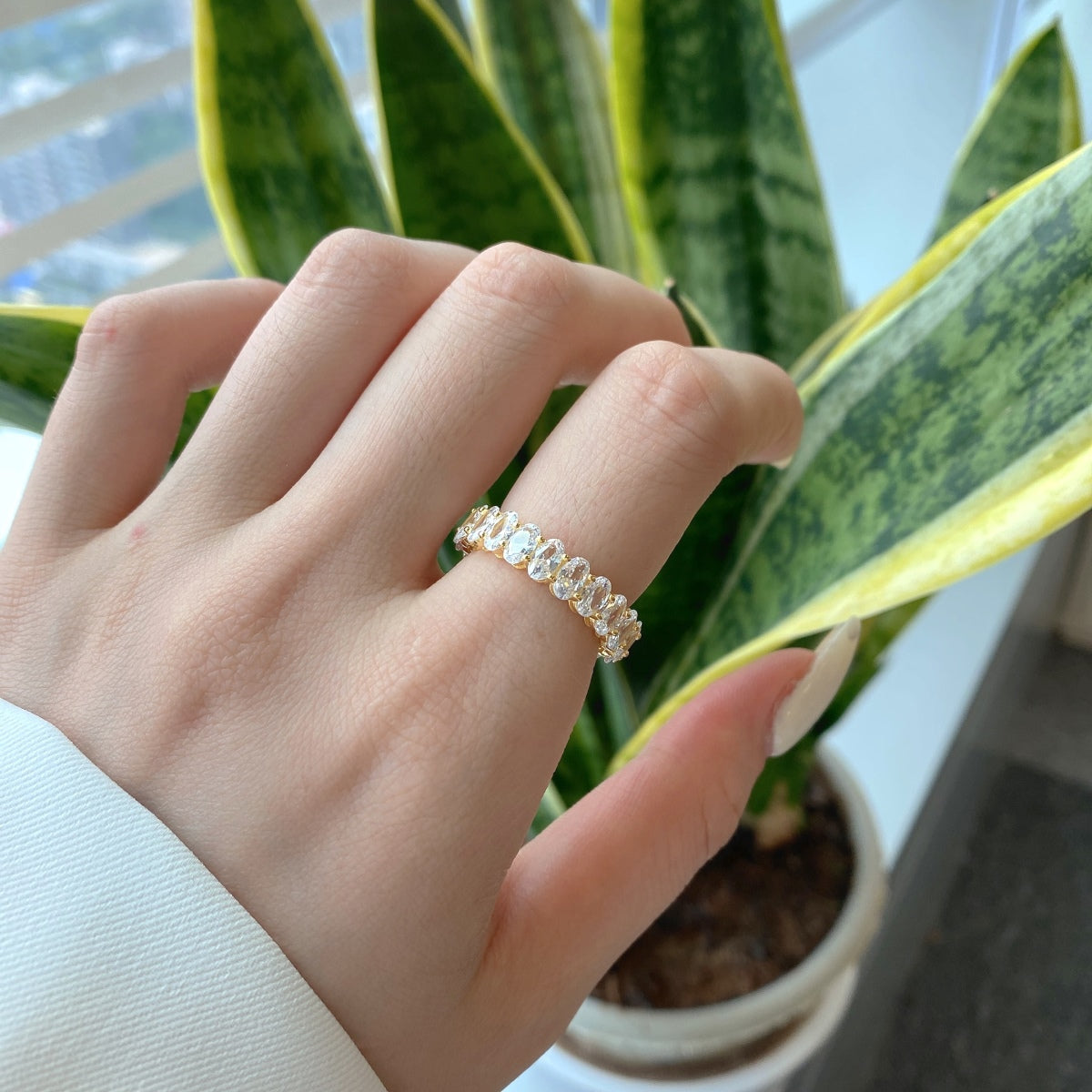 [Elowen Jewels]Ornate Oval Cut Tennis Ring