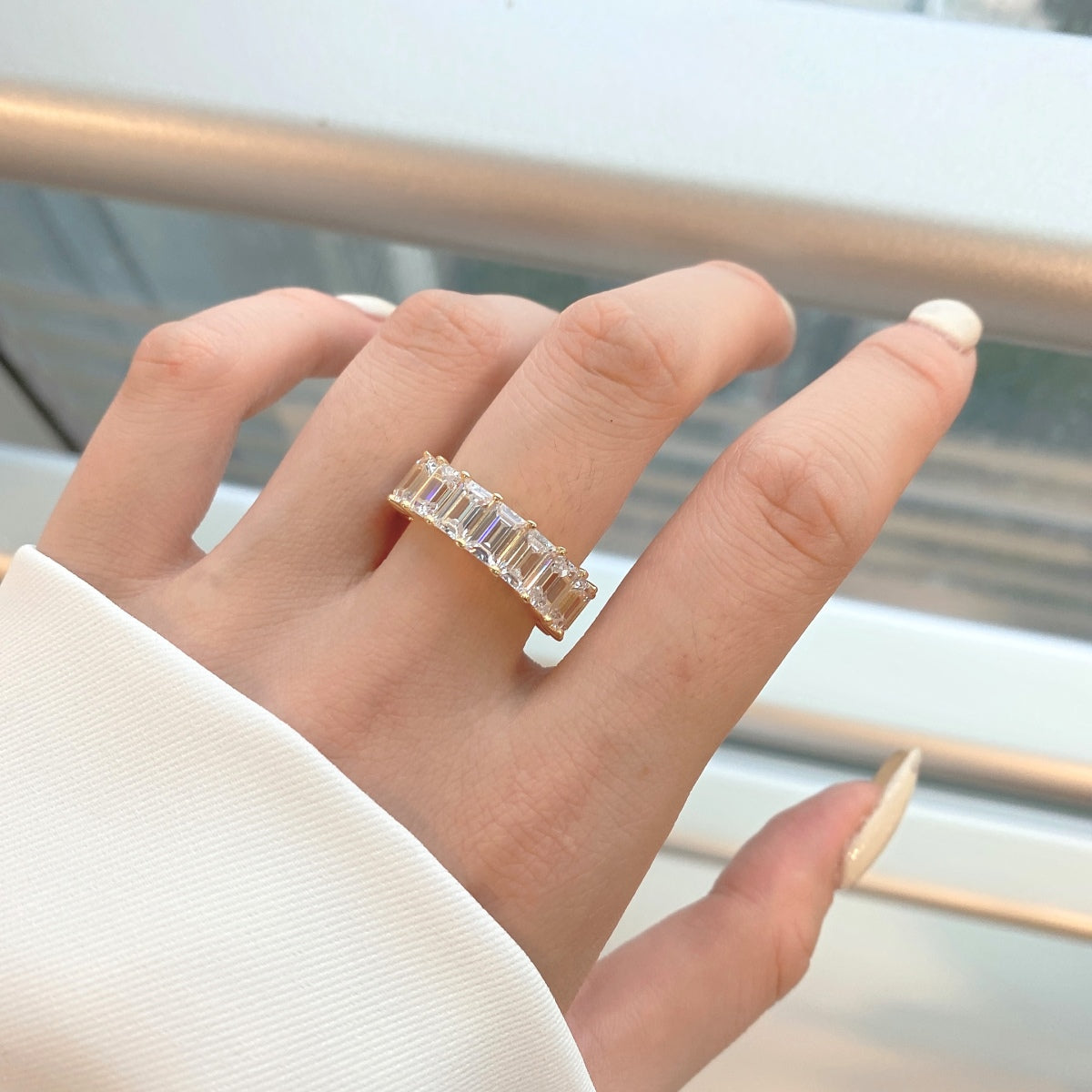 [Elowen Jewels]0.75 Carat Elegant Emerald Cut Tennis Ring