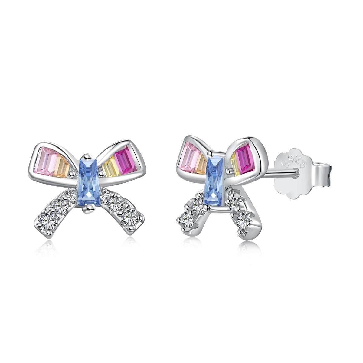 [Elowen Jewels]Ornate Butterfly Shape Daily Earrings