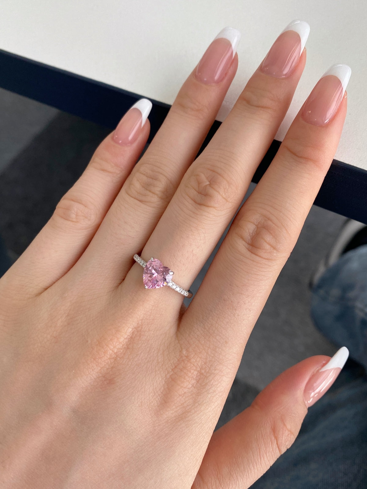 [Elowen Jewels]2.0 Carat Dazzling Lustrous Heart Cut Lover Ring
