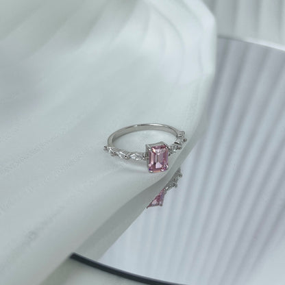 [Elowen Jewels]1.0 Carat Dainty Resplendent Radiant Cut Daily Ring