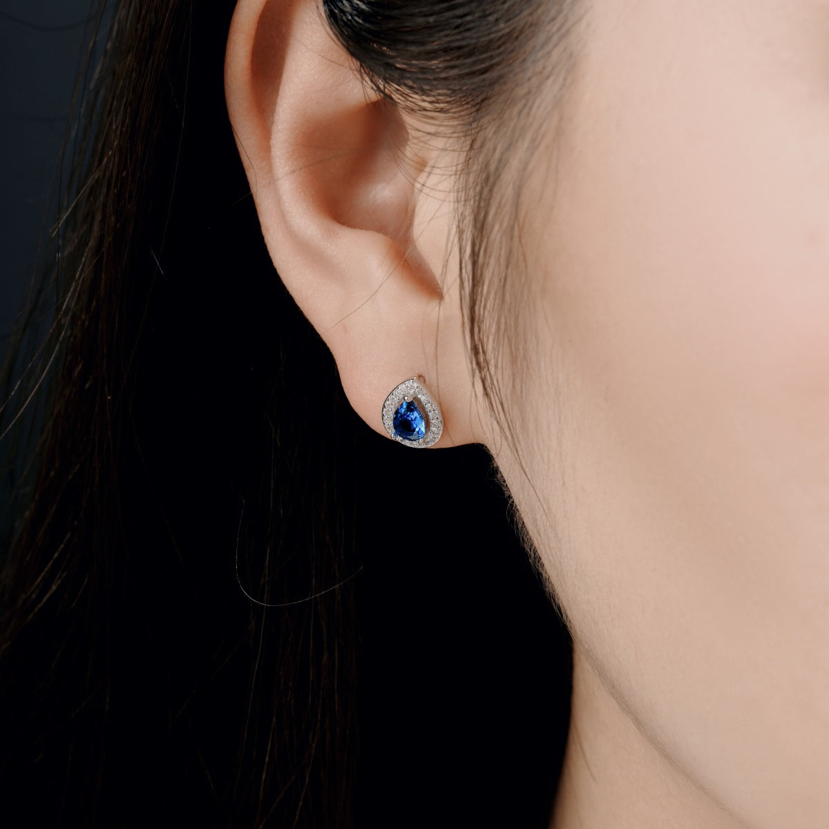 [Elowen Jewels]Luxurious Water Drop Shape Earrings