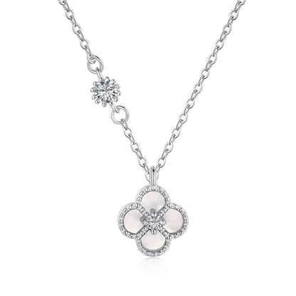 [Elowen Jewels]Delicate Flower Shape Necklace