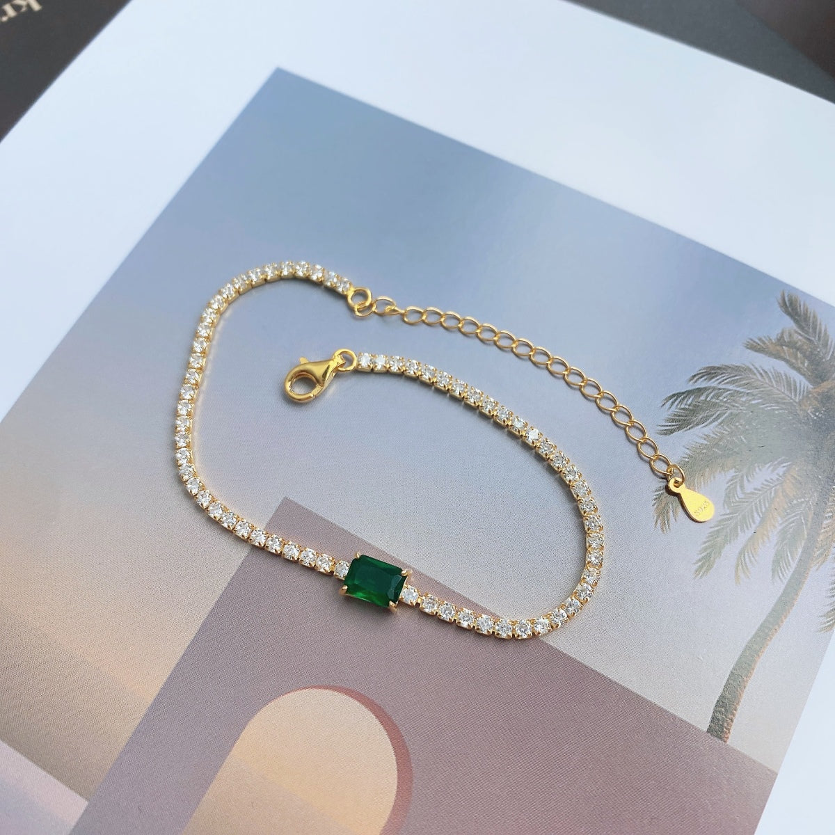 [Elowen Jewels]1.0 Carat Unique Emerald Cut Banquet Bracelet