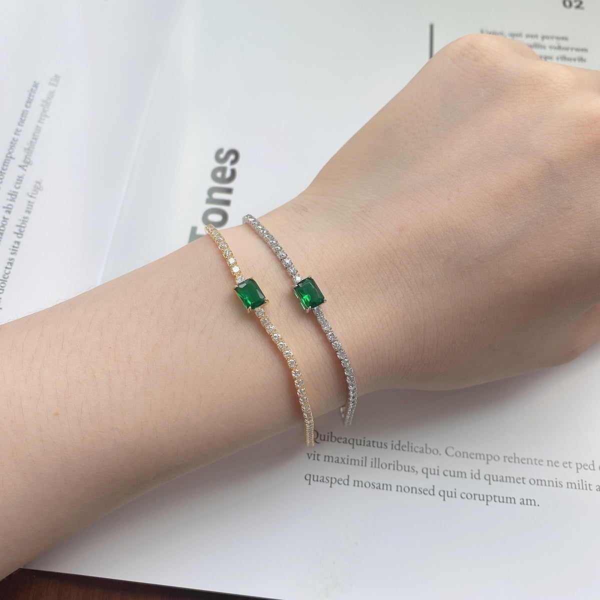 [Elowen Jewels]1.0 Carat Unique Emerald Cut Banquet Bracelet