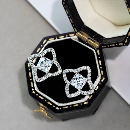 [Elowen Jewels]Elegant Star Shape Princess Cut Daily Earrings