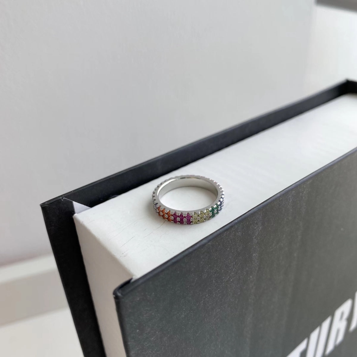 [Elowen Jewels]Unique Colorful Round Cut Tennis Ring