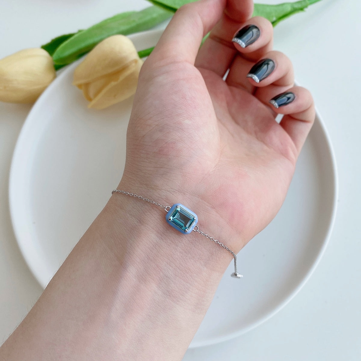 [Elowen Jewels]2.0 Carat Sparkling Colorful Emerald Cut Daily Bracelet