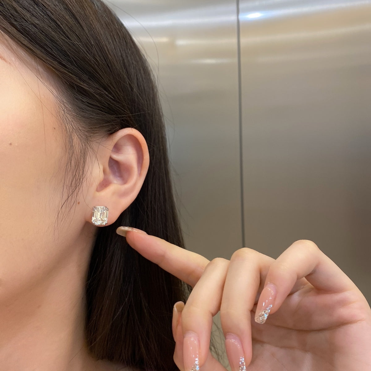 [Elowen Jewels]Dazzling Square Shape Earrings