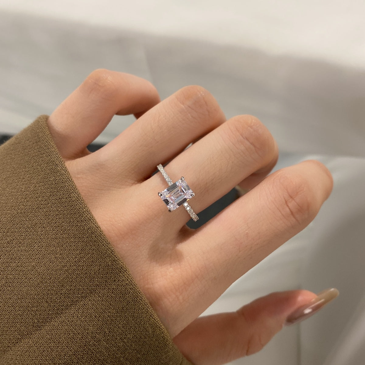 [Elowen Jewels]2.0 Carat Scintillating Ornate Radiant Cut Party Ring