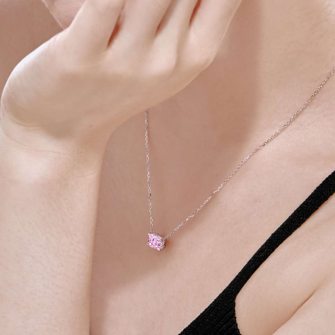 [Elowen Jewels]Luxurious Square Shape Colorful Necalack