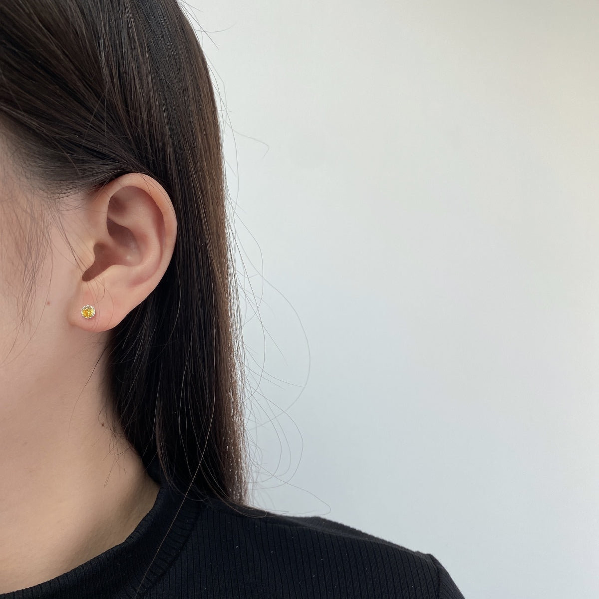 [Elowen Jewels]Sparkling Colorful Round Shape Earrings