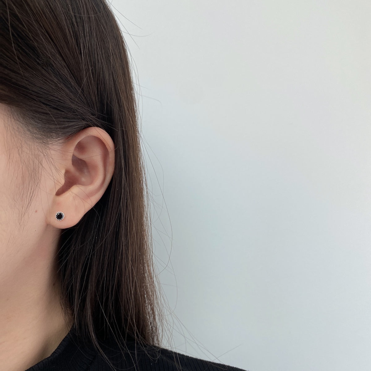 [Elowen Jewels]Sparkling Colorful Round Shape Earrings