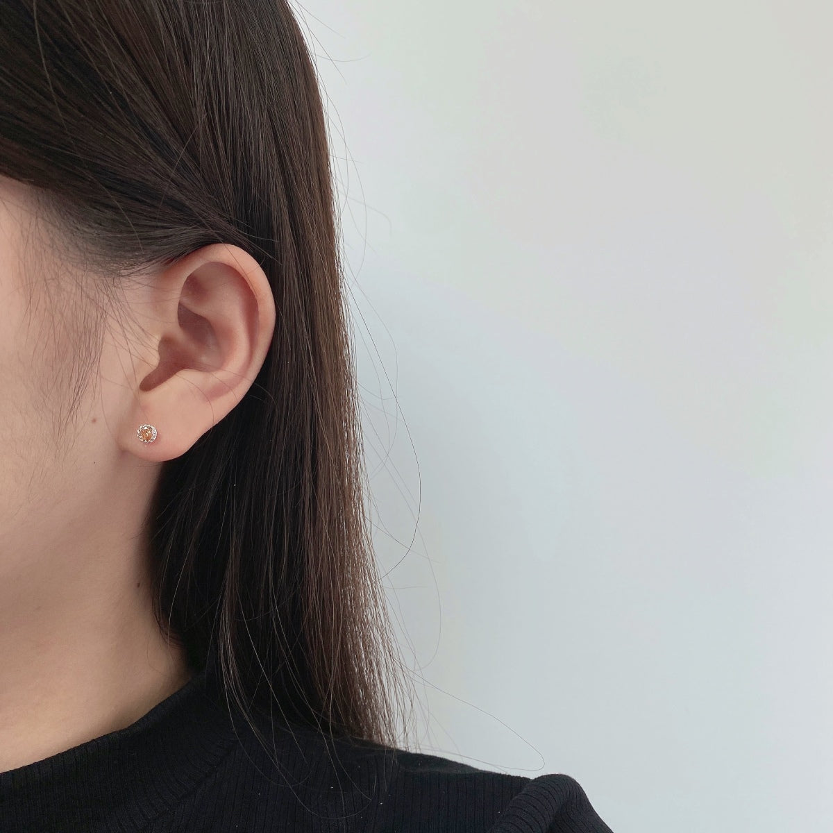 [Elowen Jewels]Sparkling Colorful Round Shape Earrings