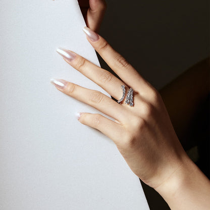 [Elowen Jewels]Unique Vivid Snake Shape Daily Ring