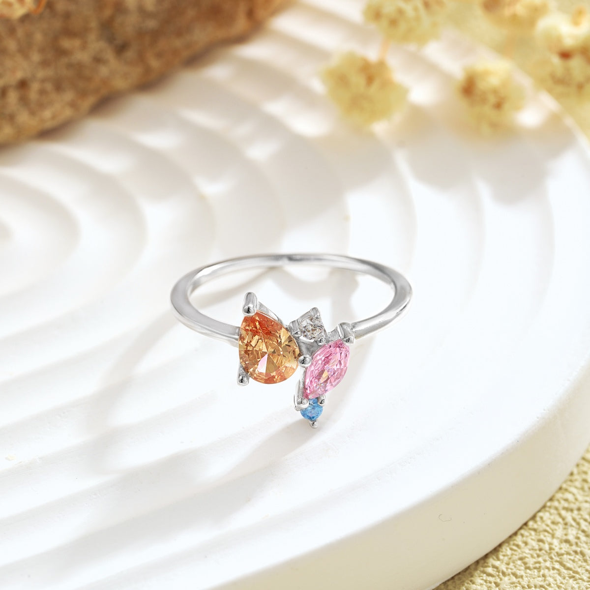 [Elowen Jewels]Radiant Colorful Multi Cut Daily Ring