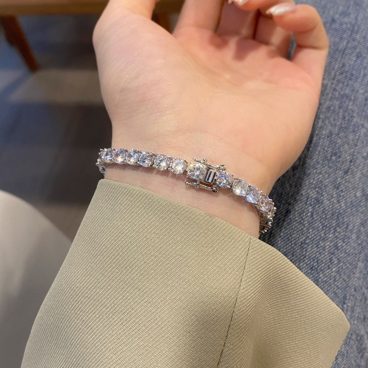 [Elowen Jewels]Ornate Sparkling Round Cut Wedding Bracelet